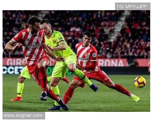 埃瓦尔主场迎战赫塔费争夺西甲保级关键三分之战