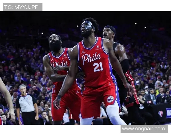 恩比德领衔对决热火精彩集锦回顾与赛场瞬间分析 恩比德领衔对决热火精彩集锦回顾与赛场瞬间分析